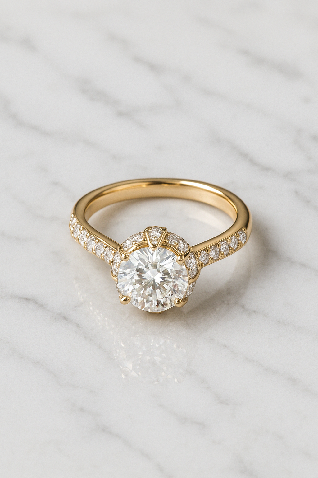 Round Cut Halo Ring
