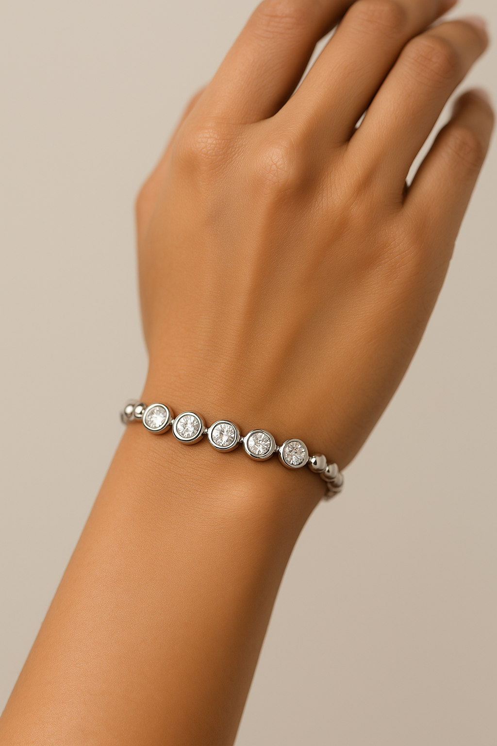 Lune Bazel Spark Bracelet
