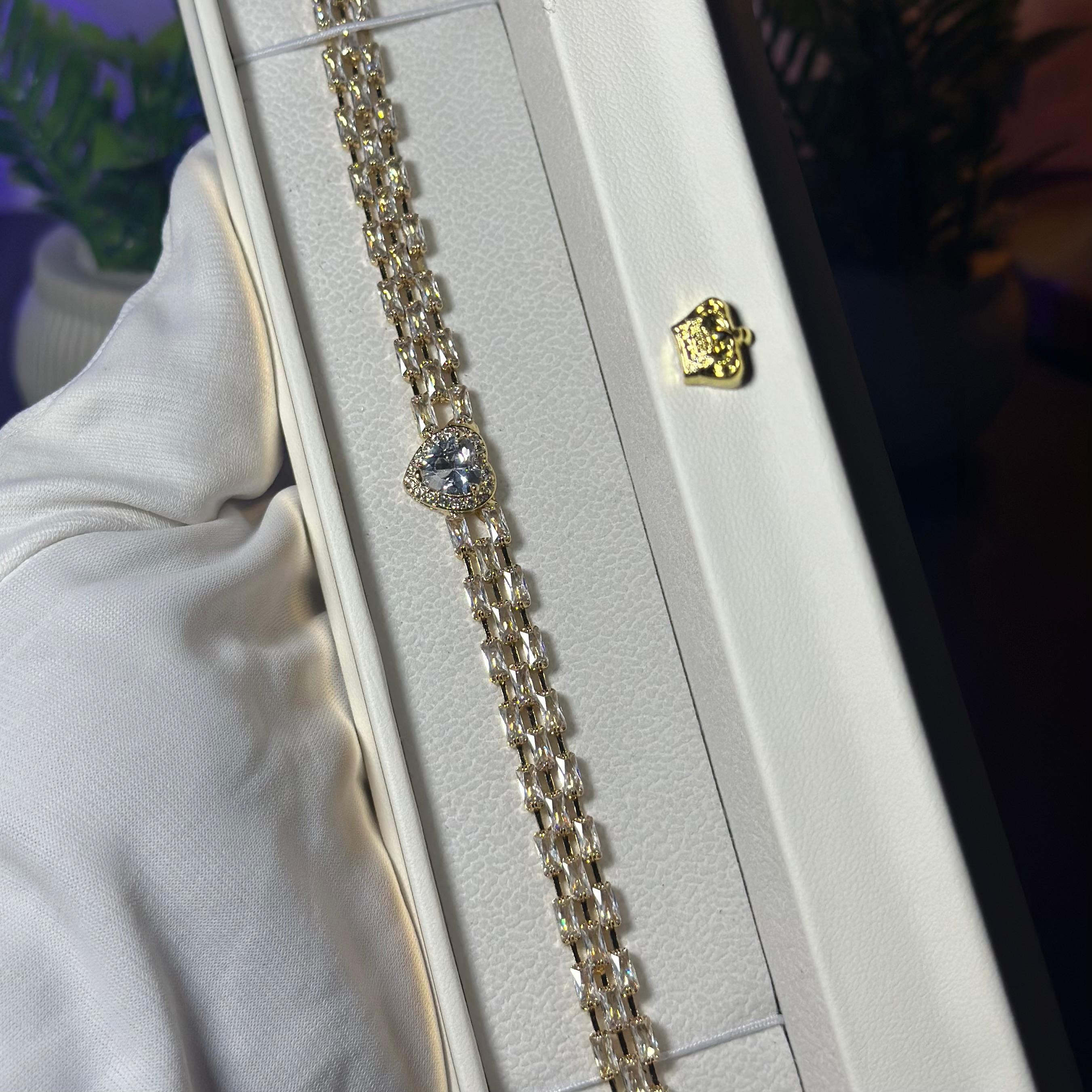 Heart Cut Bracelet - 24K Gold Edition