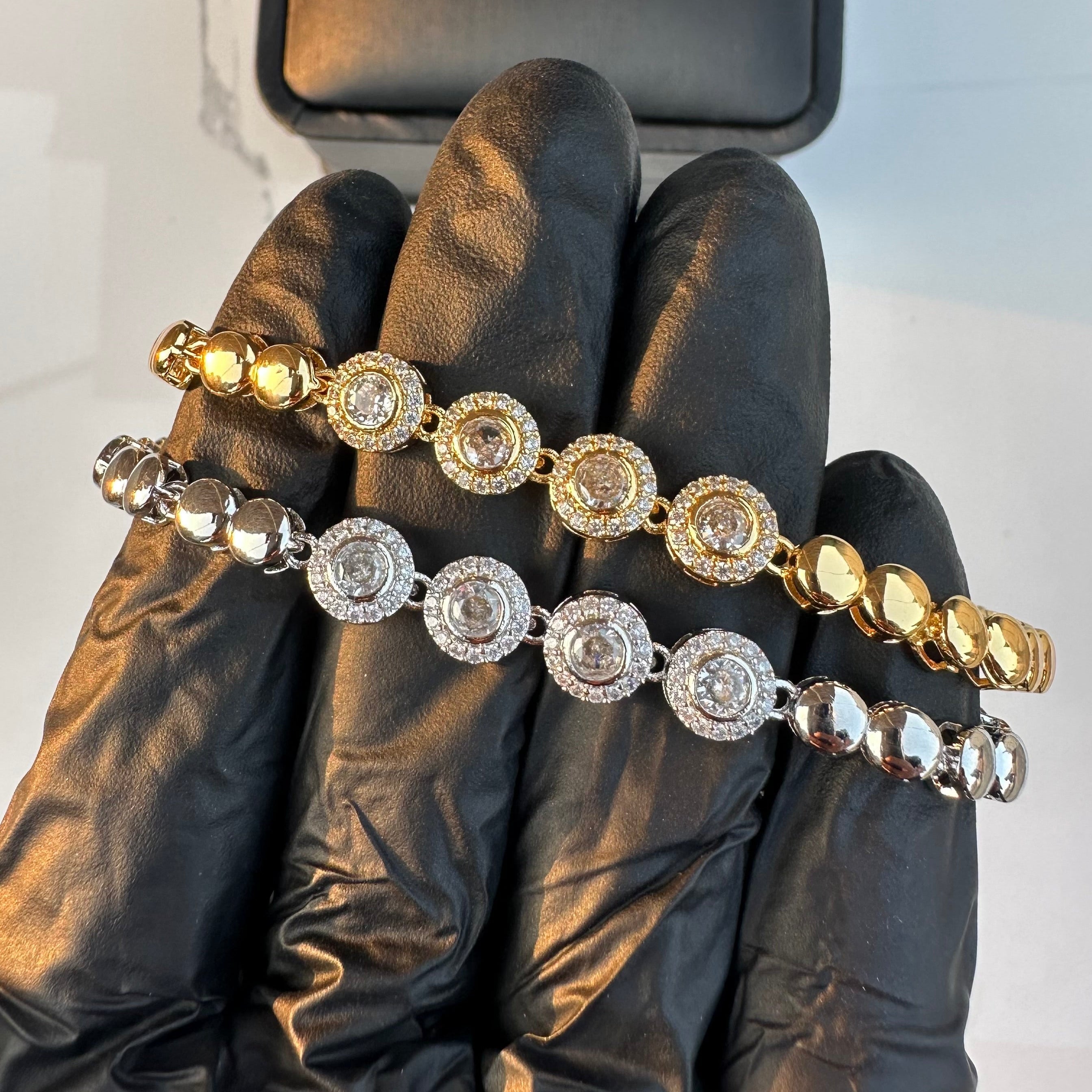 Pure Spark Plus Bracelet