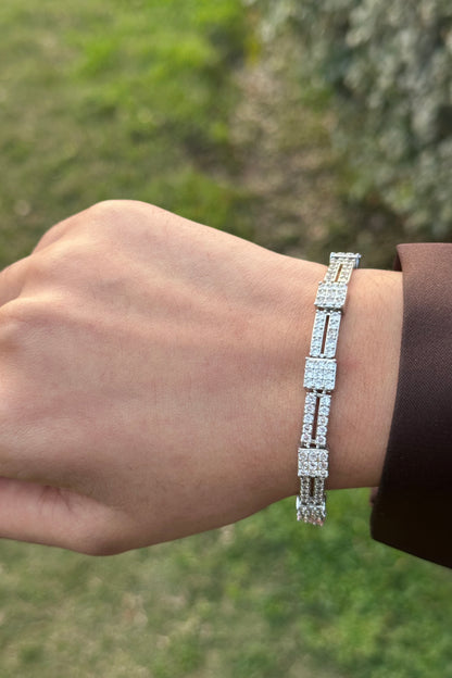 Diamond-Cut Square Link Bracelet - Silver Edition