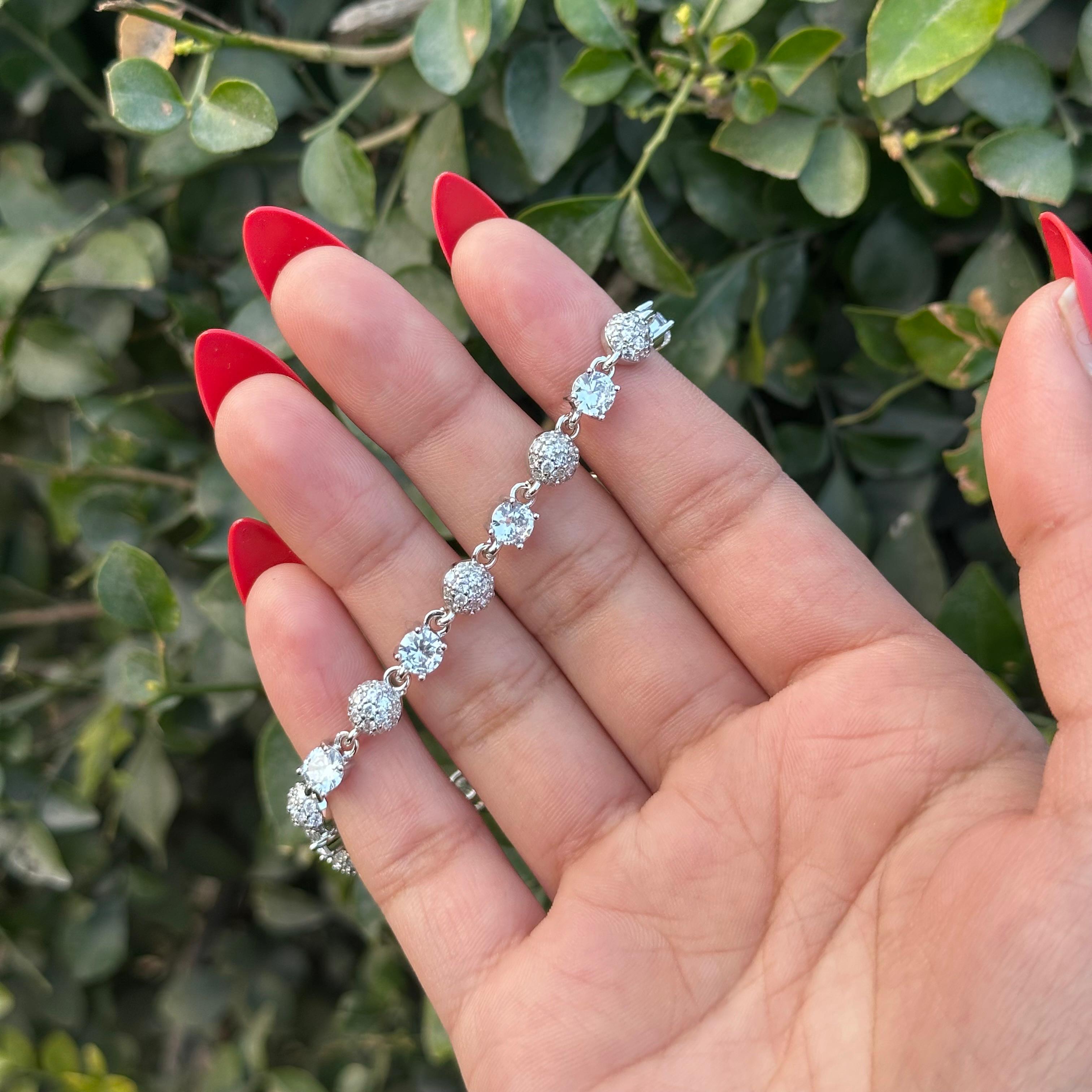 Classic Solitaire & Cluster Bracelet - Silver Diamond Edition