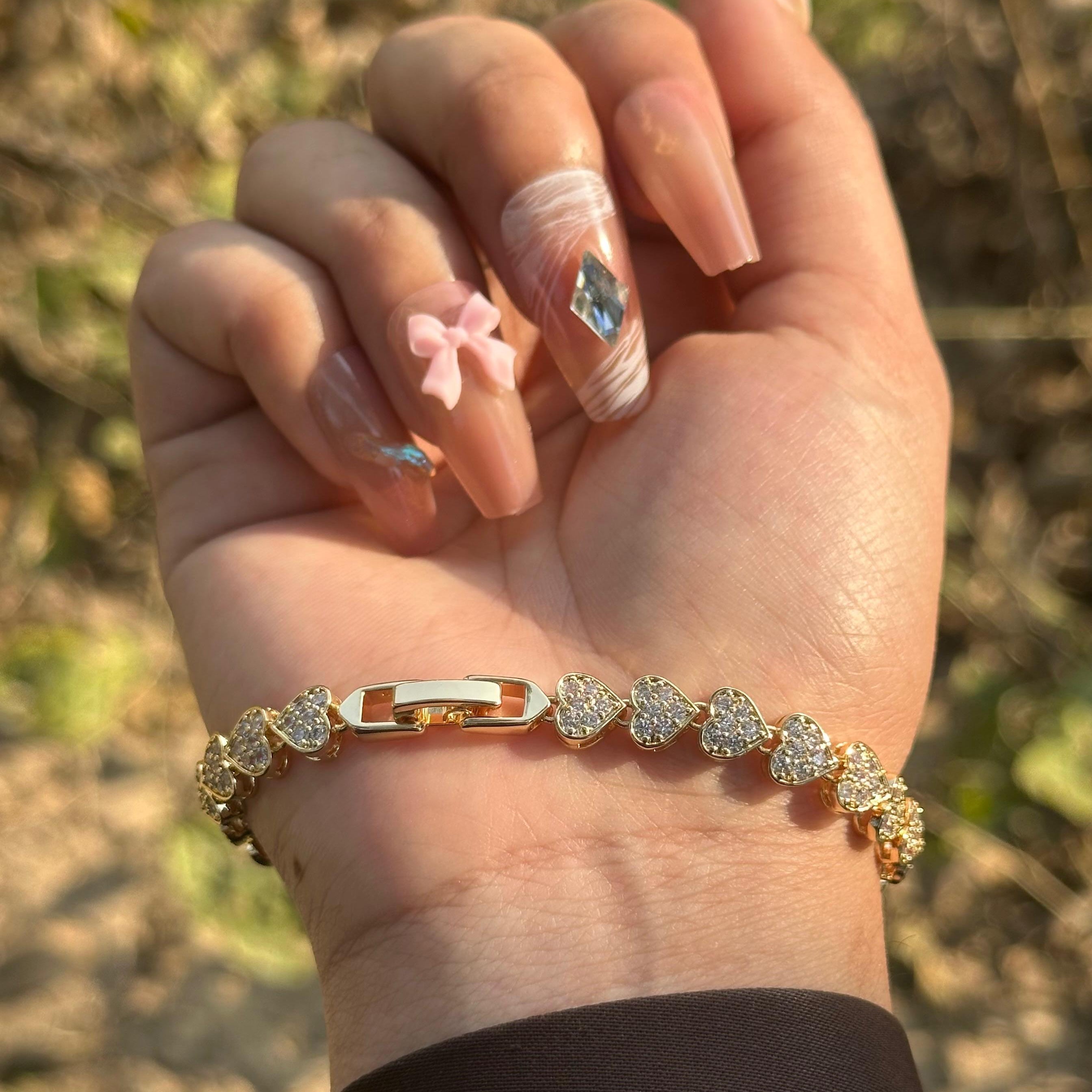 Butterfly Center Heart Chain Bracelet