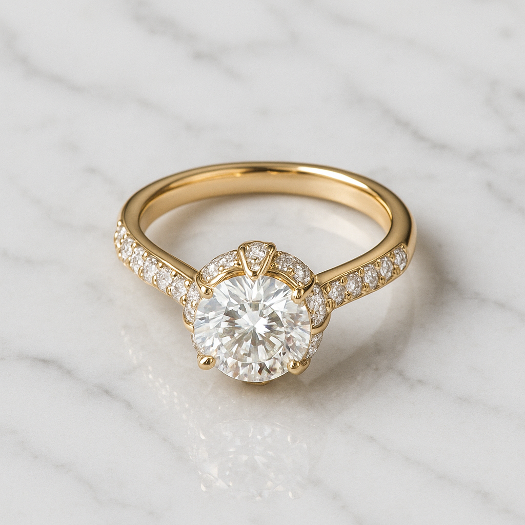 Round Cut Halo Ring