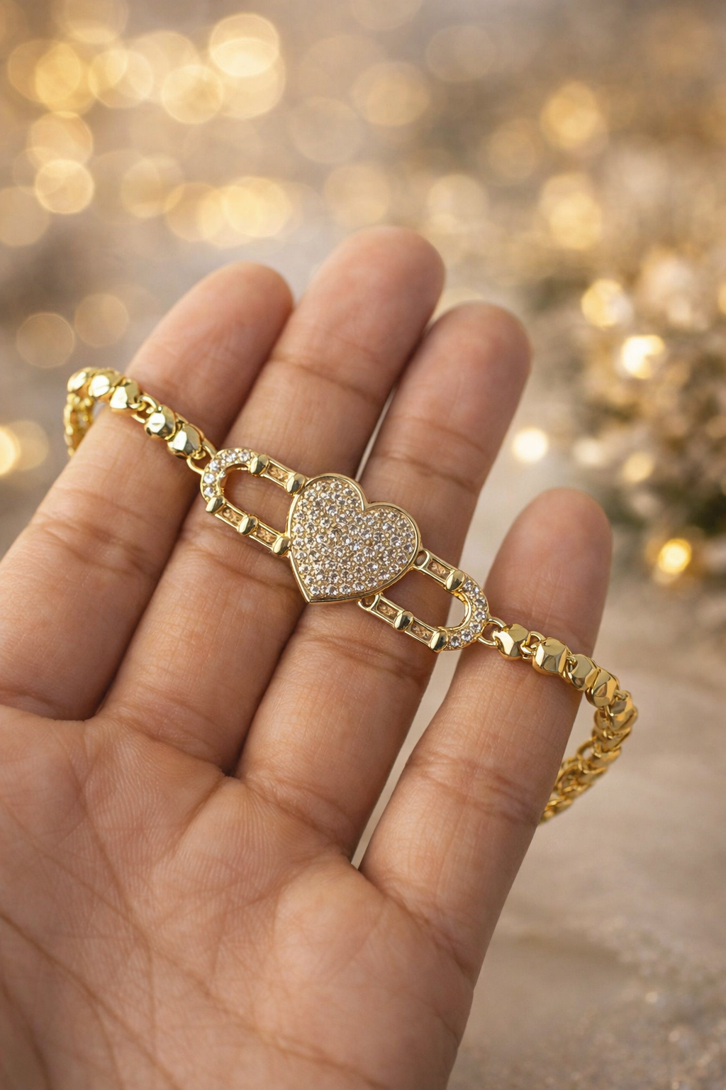 Pavé Heart Link Bracelet