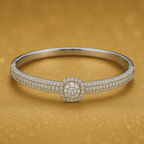 Sparkling Halo Bangle (1 Carat)