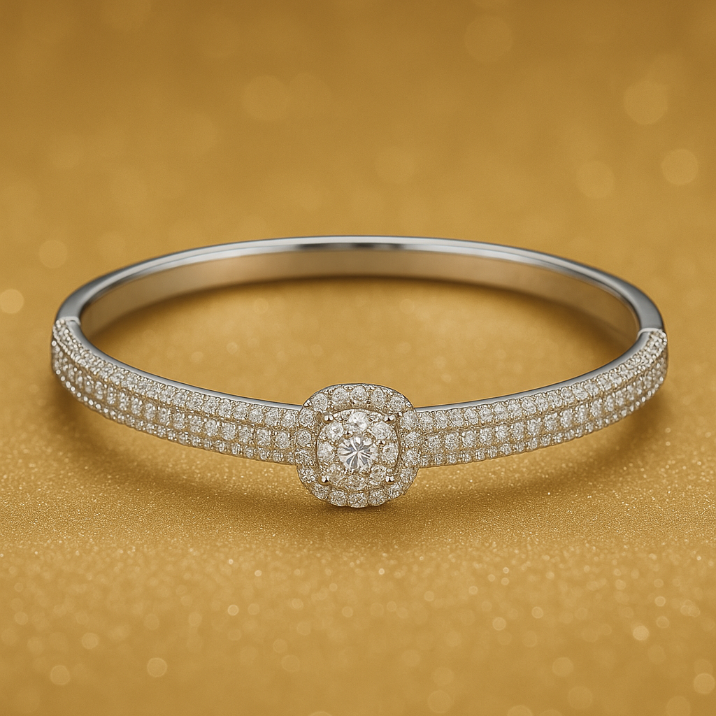 Sparkling Halo Bangle (1 Carat)