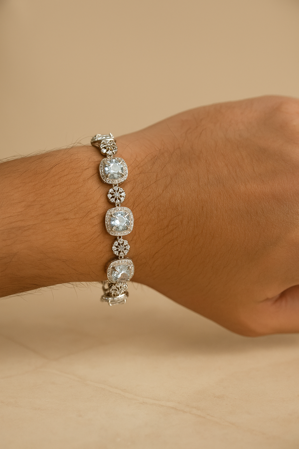 Amira Elegance Bracelet