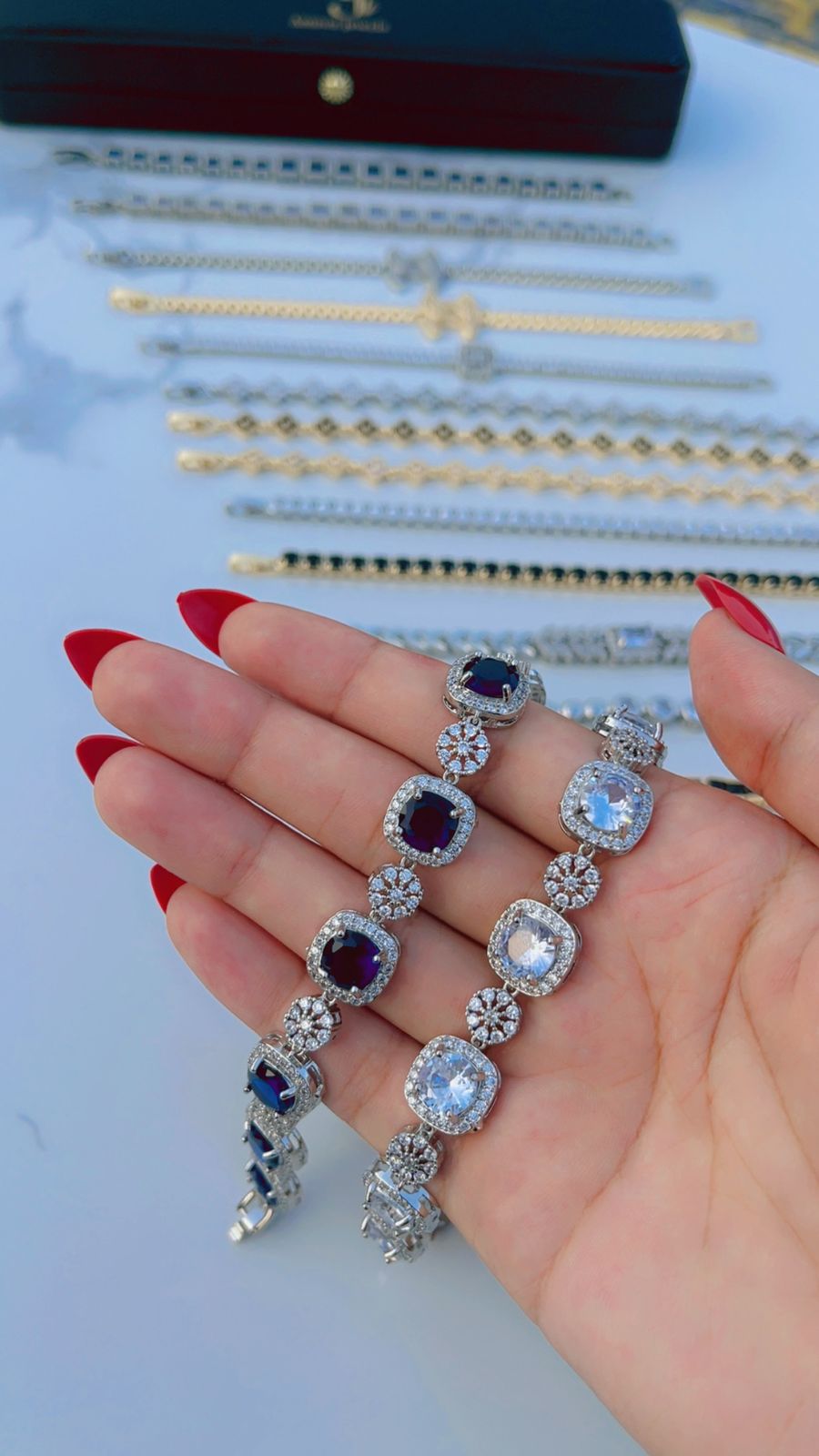 Amira Elegance Bracelet