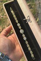 Royal Leaf Halo Bracelet