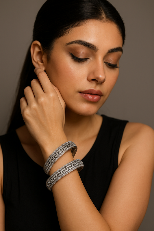 Silvaris Charm Bangle