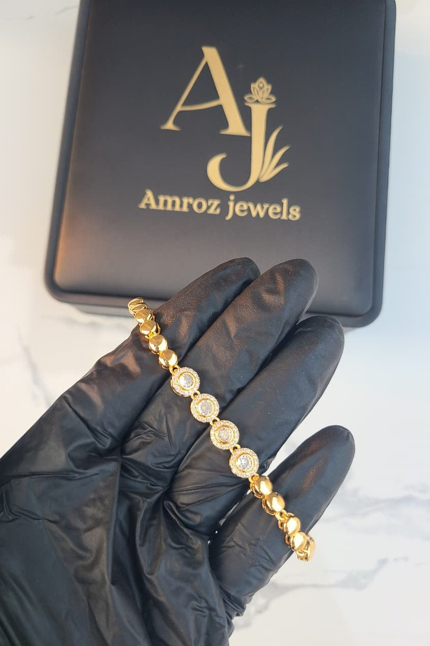 Pure Spark Plus Bracelet